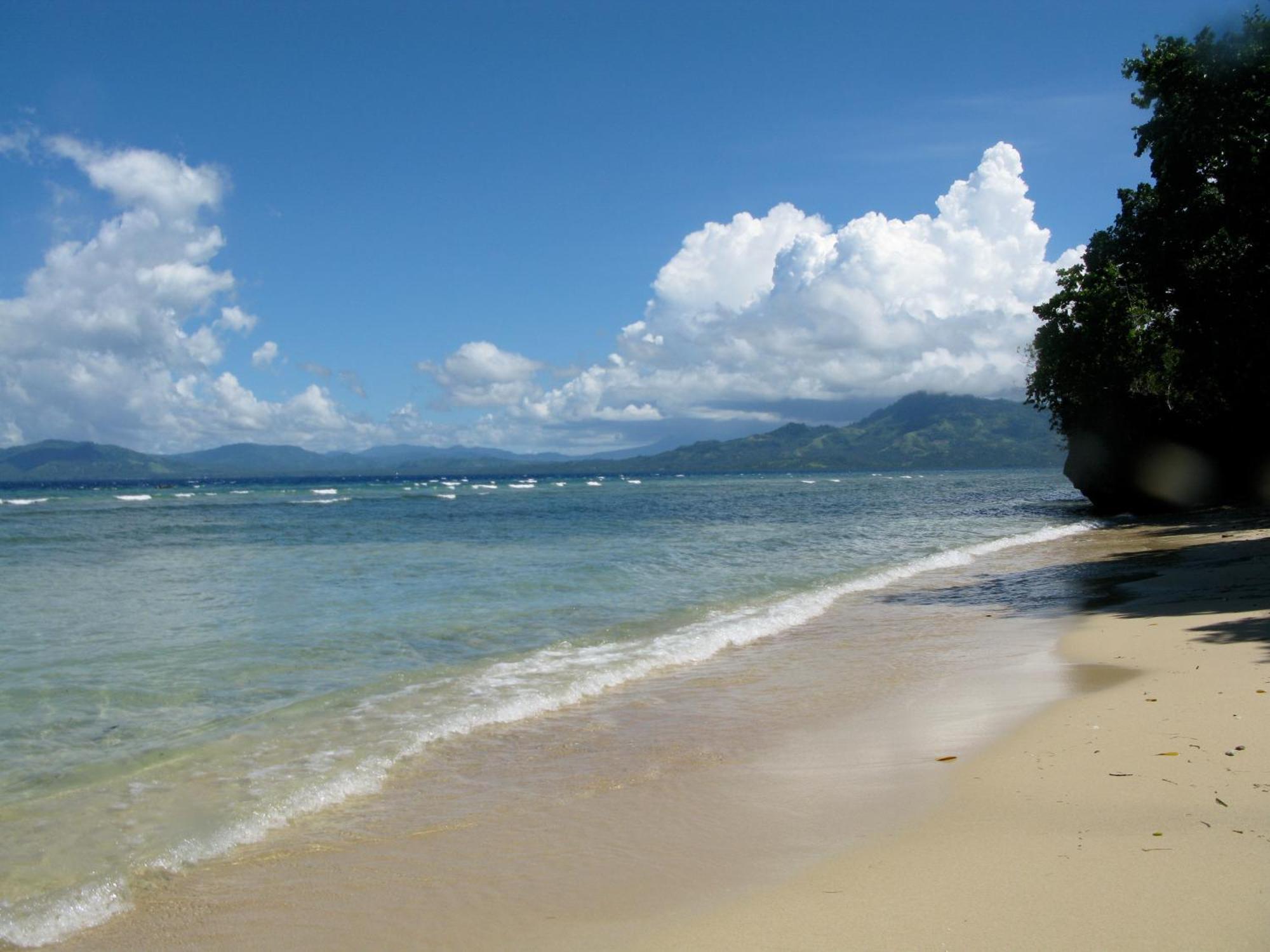 Bunaken Cha Cha Nature Resort Exterior foto